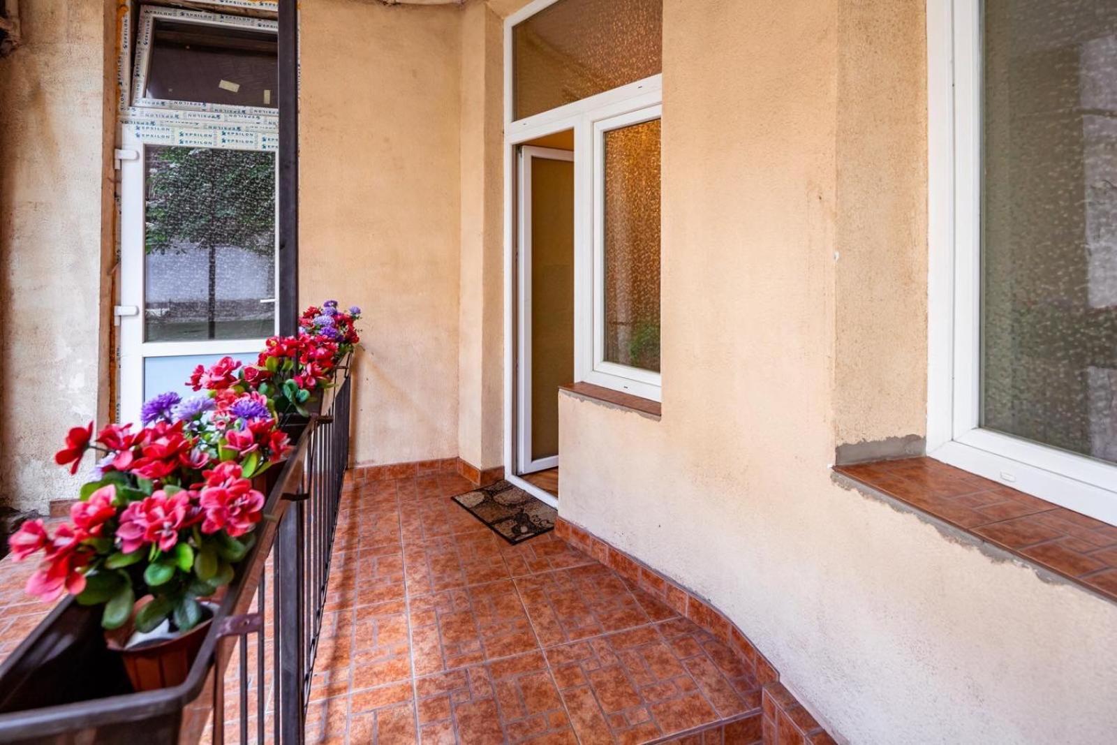2 Rooms Central Anna Apartment Lviv Luaran gambar